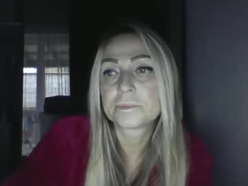 blondkitti — 2025-10-10 16:08 blondkitti — 2025-10-10 16:08