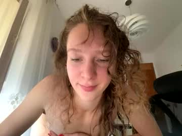 emily_in_parisss β 2025-10-26 14:28 emily_in_parisss β 2025-10-26 14:28