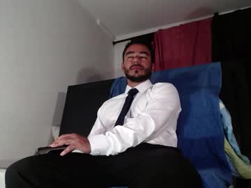 gato_2021 — 2025-10-25 22:10 gato_2021 — 2025-10-25 22:10