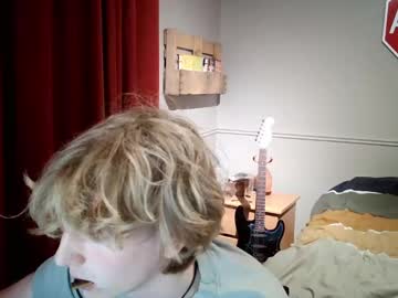 gayblondboy β 2025-10-26 00:13 gayblondboy β 2025-10-26 00:13
