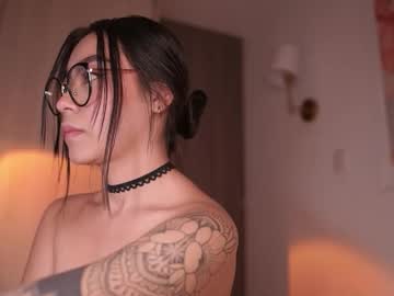 gigilee_ — 2025-10-14 00:07 gigilee_ — 2025-10-14 00:07