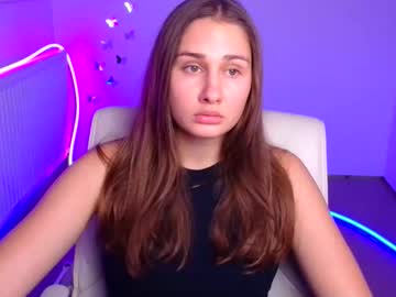lora_kisses — 2025-10-24 11:21 lora_kisses — 2025-10-24 11:21