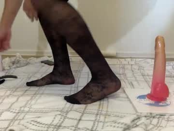 masked_femboy_stella — 2025-09-04 20:17 masked_femboy_stella — 2025-09-04 20:17