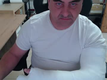 yoschi1976 — 2025-10-26 11:35 yoschi1976 — 2025-10-26 11:35