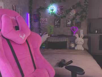 yummylisa — 2025-10-12 00:15 yummylisa — 2025-10-12 00:15